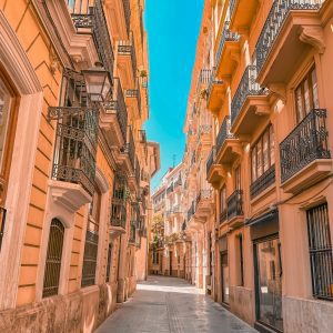Ruta por Valencia en bicicleta - TuViajeTravel casas Barrio del Carmen